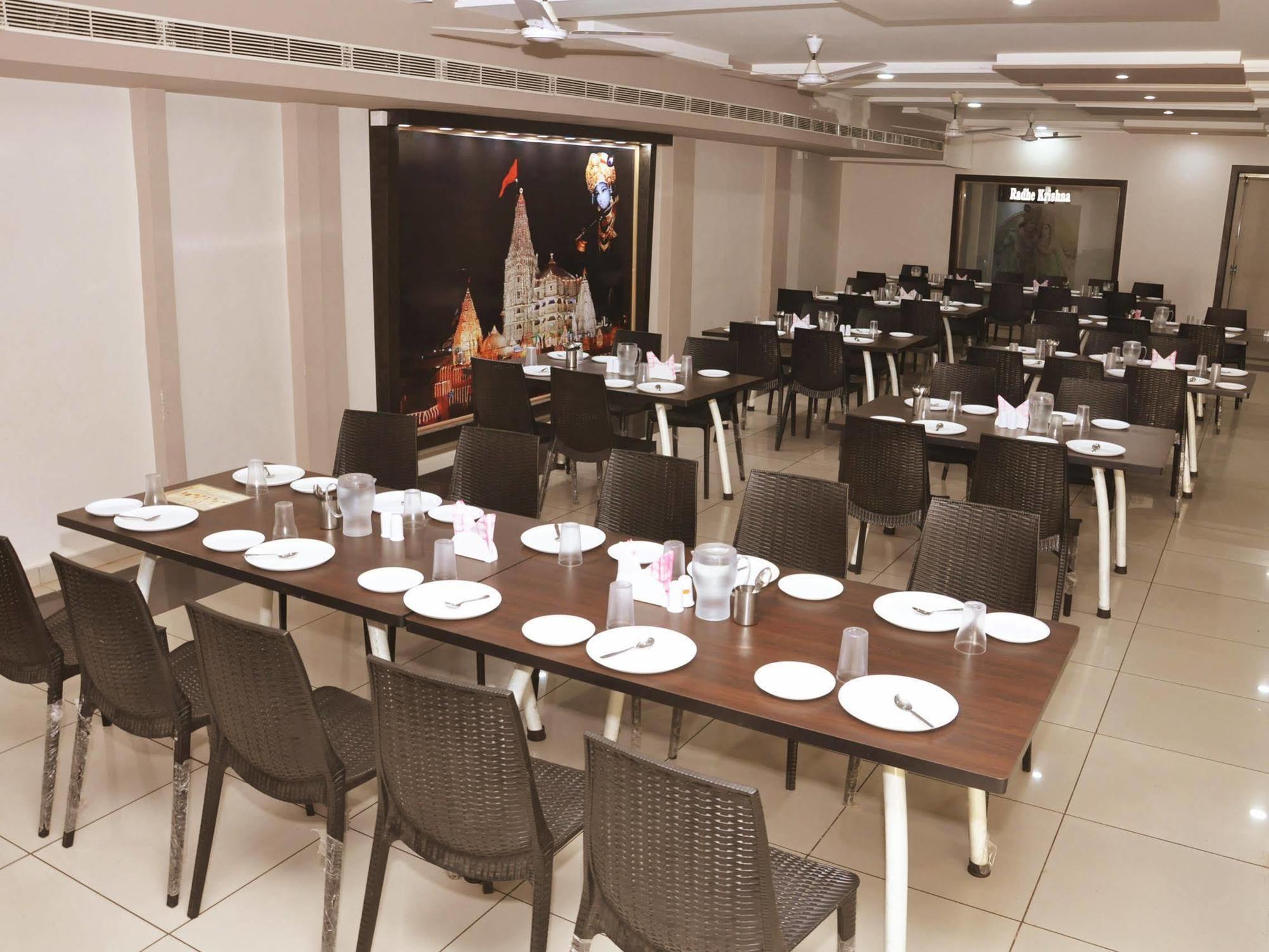 Hotel Rudra Plaza Dwārka Exterior foto