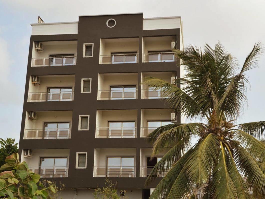Hotel Rudra Plaza Dwārka Exterior foto
